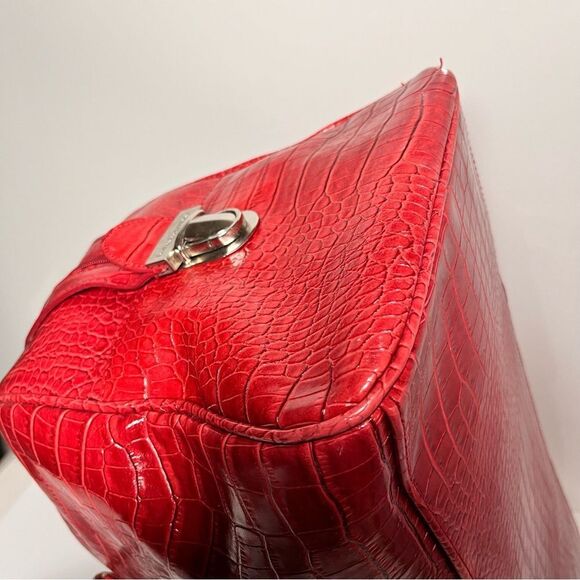 Bath & body Works Croc  XL Duffle Bag - Picture 11 of 15